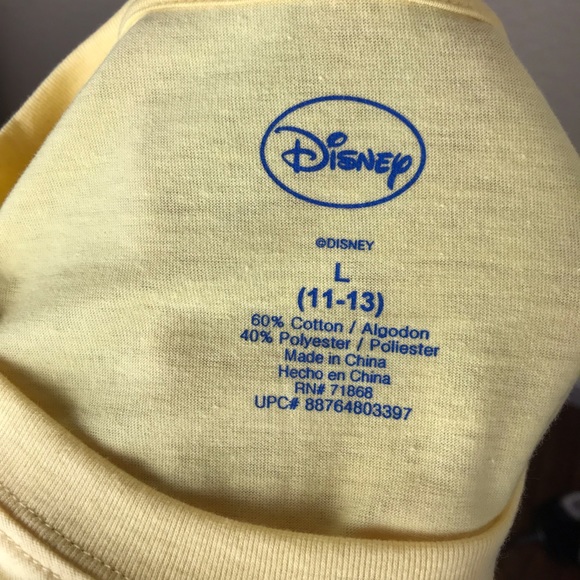 Disney Lion King Hakuna Matata PumbaT- Shirt Yellow Size Large - Picture 4 of 4